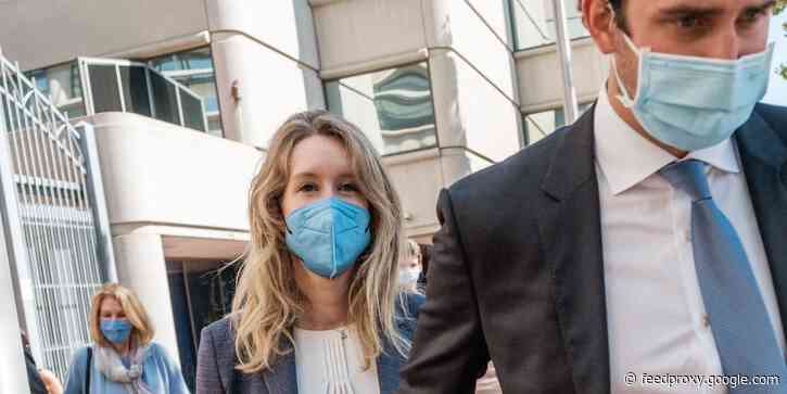 Here's everything you missed in Week 2 of Elizabeth Holmes' Theranos fraud trial