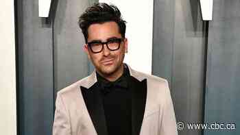Dan Levy signs film and TV deal at Netflix