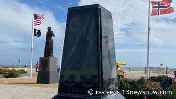 Dedication ceremony held for Oceanfront monument honoring U.S. Navy's retired F-14 Tomcat fighter jet