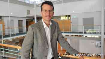 Wer arbeitet, soll bleiben dürfen - Süddeutsche Zeitung