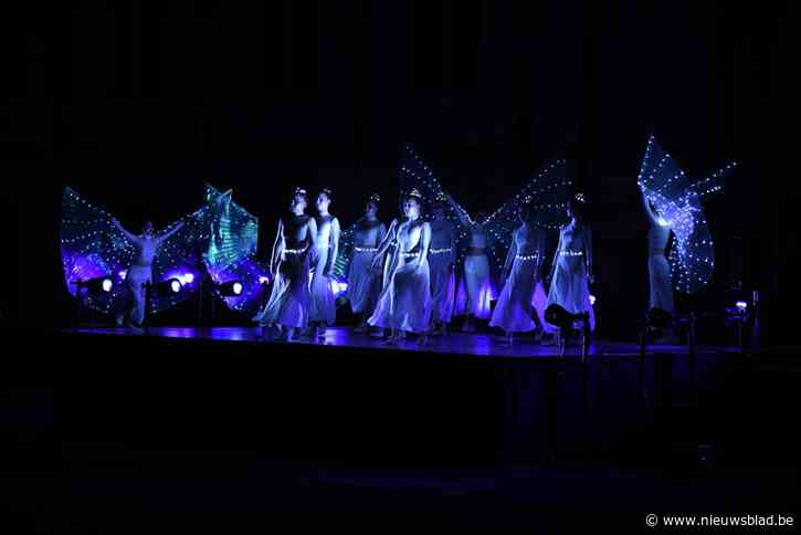 Gymmax Dance schittert met Lights of Hope<BR />