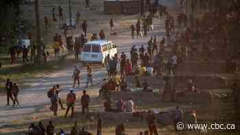 U.S. plans 'massive' move of Haitian migrants assembled under Texas bridge