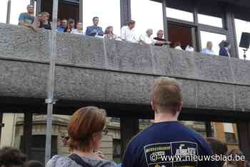 Geen ballekesworp na dramatisch ongeval op kermis: “Prijzeng... (Merchtem) - Het Nieuwsblad