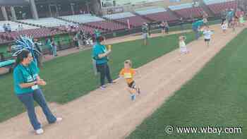 Fox Cities Marathon kicks off race weekend with Kids Fun Run and Health and Wellness Expo - WBAY