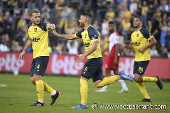 Venijn zit in de staart: Union opnieuw leider na late zege tegen moedig tienkoppig Zulte Waregem