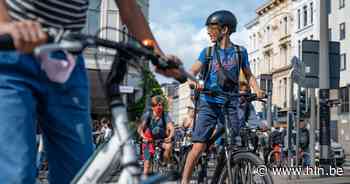 Waarom in Antwerpen de snelste weg nooit de veiligste is: “Fietsen zou leuk en gezond moeten zijn. In deze stad is dat onmogelijk” - Het Laatste Nieuws