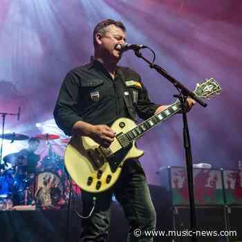 James Dean Bradfield: There's a lot of fake social media accounts in my name