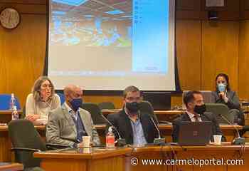 Delegación de Nueva Helvecia reclamó en el Parlamento el no cierre del juzgado de Paz de esa ciudad - Carmelo Portal