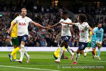 📷 Topschutter aller tijden van Tottenham op 81-jarige leeftijd overleden