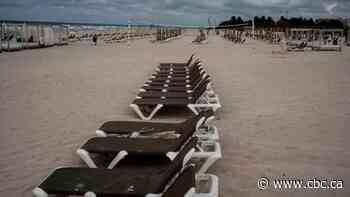 Canadians appear eager to take off for sun destinations despite ongoing COVID-19 challenges