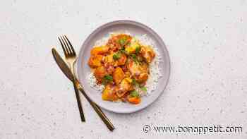 Yellow Curry Chicken With Vegetables