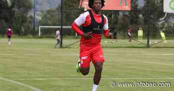 Carlos Sánchez ya entrena con Santa Fe a la espera de su debut en el fútbol colombiano - infobae