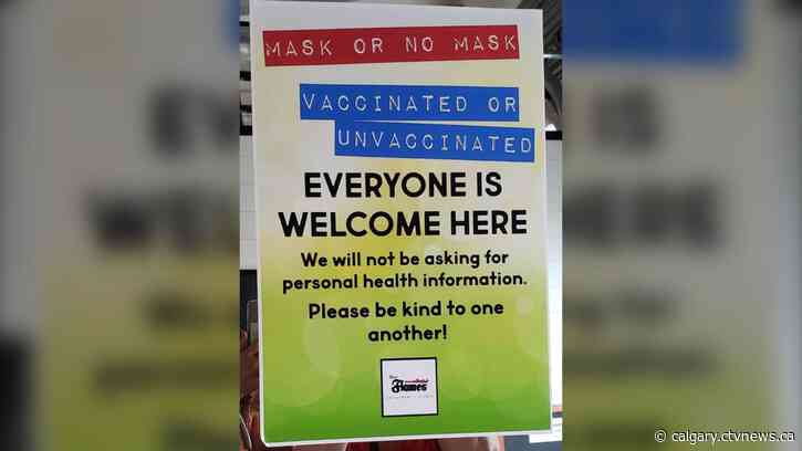 Olds, Alta. restaurant backs down, removes anti-restrictions sign