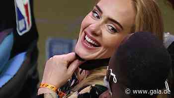 Adele: Neues Foto zeigt sie in Traumrobe – und mit ihrem neuen Freund - Gala.de