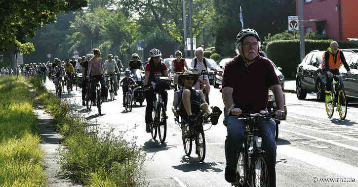 Mannheim:  ___Protest mit Pedalen in Seckenheim