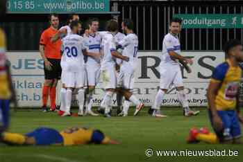 SKN Sint-Niklaas 2 - Avanti Stekene 3 : Burenstrijd op én rond het veld - Het Nieuwsblad