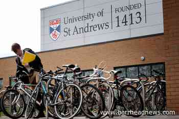 St Andrews beats Oxbridge institutions in national university rankings - Barrhead News