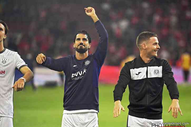 "Morsdroog!" - Anderlecht-spelers beschuldigen Standard van 'sabotage' - Voetbalkrant.com