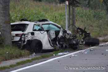 Twintiger vecht voor zijn leven na zwaar ongeval met wagen: “Zijn toestand is zeer kritiek”