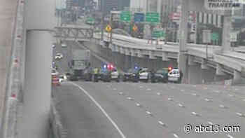 Houston traffic: Motorcyclist involved in major Southwest Freeway crash at Westpark - KTRK-TV