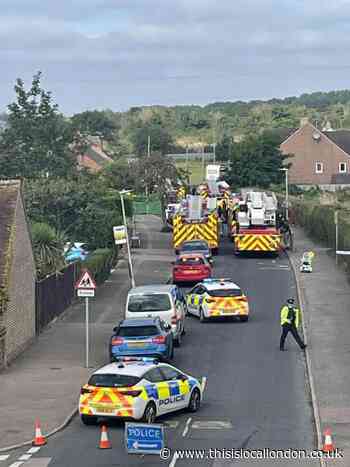 Emergency services rush to fire in Allerton Road, Borehamwood - live