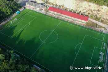 Nuova vita ufficiale per il manto in erba sintetica dello "Scoponi" di Tolfa - Bignotizie.it