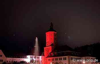 Welttag Patientensicherheit: Klinikum setzt Zeichen mit leuchtendem Wasserturm - Passauer Neue Presse