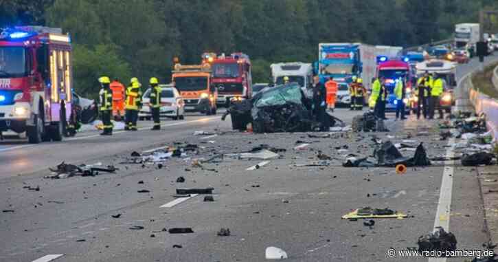 Tödlicher Unfall: Falschfahrer krachte auf A5 in Auto