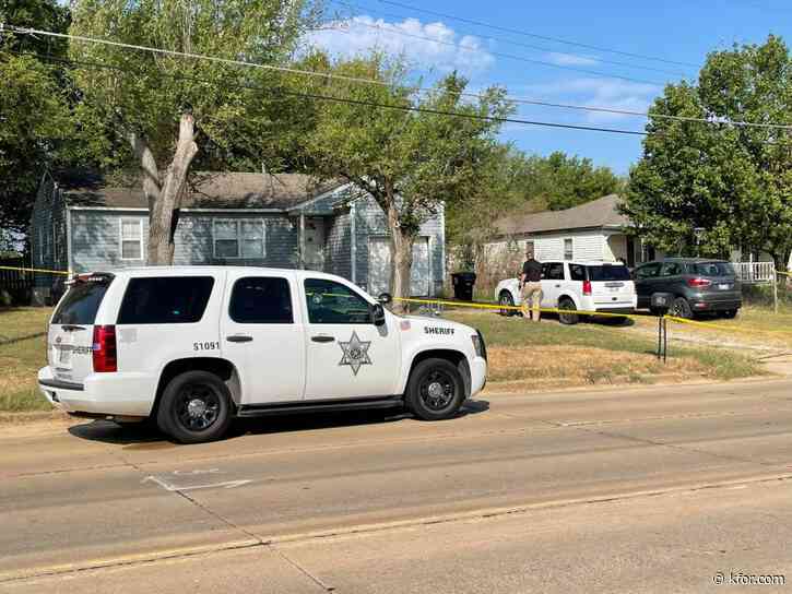 Officials: Body found in driveway of Oklahoma home