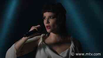 Halsey Ends Up A Bloody Mess In New ‘I Am Not A Woman, I’m A God’ Live Video