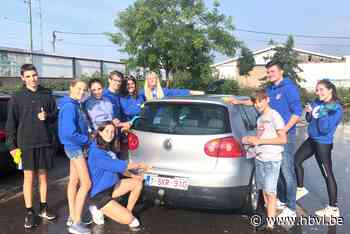 KLJ Vlijtingen geeft 300 wagens een flinke poetsbeurt (Riemst) - Het Belang van Limburg Mobile - Het Belang van Limburg