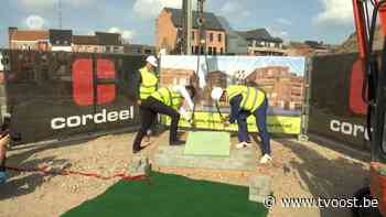 Eerstesteen van Hof van Saeys in Dendermonde is gelegd - TV Oost