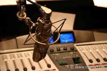 Texas radio show host blasts wild voicemails of date who stood her up