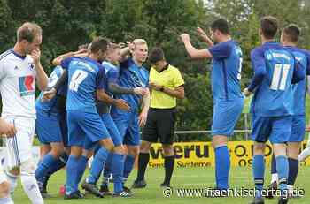 Kreisliga Bamberg: Der Schiedsrichter bricht die Partie zwischen den SC Kemmern und dem FSV Unterleiterbach in Minute 75 ab. - Fränkischer Tag