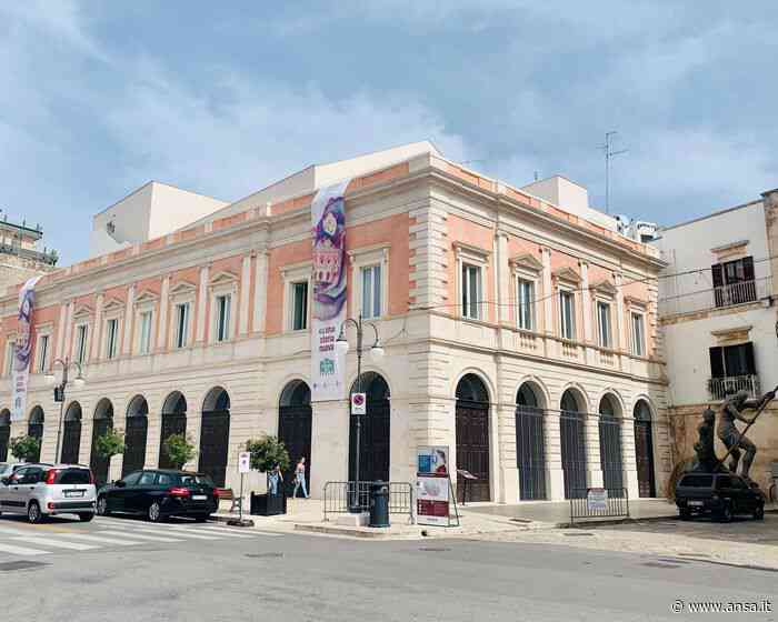Riapre dopo 43 anni il teatro comunale di Putignano - Agenzia ANSA
