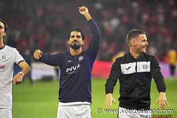 Pro League kan veldbesproeing niet verplichten: &quot;Het zou bijzonder ingewikkeld zijn&quot;