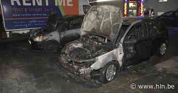 Twee wagens vernield bij brand in Antwerpen Noord - Het Laatste Nieuws