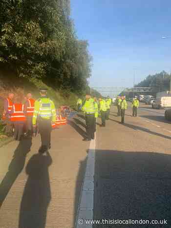 Police arrest 23 after protesters block M25 for fifth time
