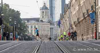 IN BEELD: Autoloze Zondag (met 16.000 wagens) beheerst Brussel en Vilvoorde - Het Laatste Nieuws