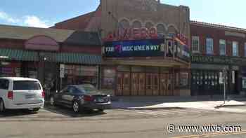 Travis Tritt to perform at Riviera Theatre next month