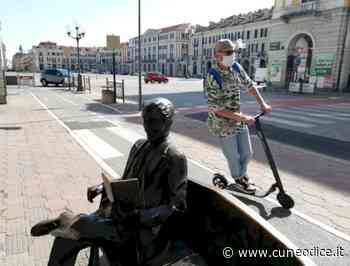 Cuneo, un Ordine del Giorno per rendere obbligatorio il casco per i maggiorenni in monopattino elettrico - Cuneodice.it