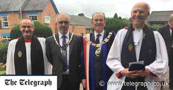The Very Reverend Derek Hole, Provost of Leicester Cathedral whose immense pastoral gifts were reflected in his appointment as Chaplain to the Queen – obituary - Telegraph.co.uk