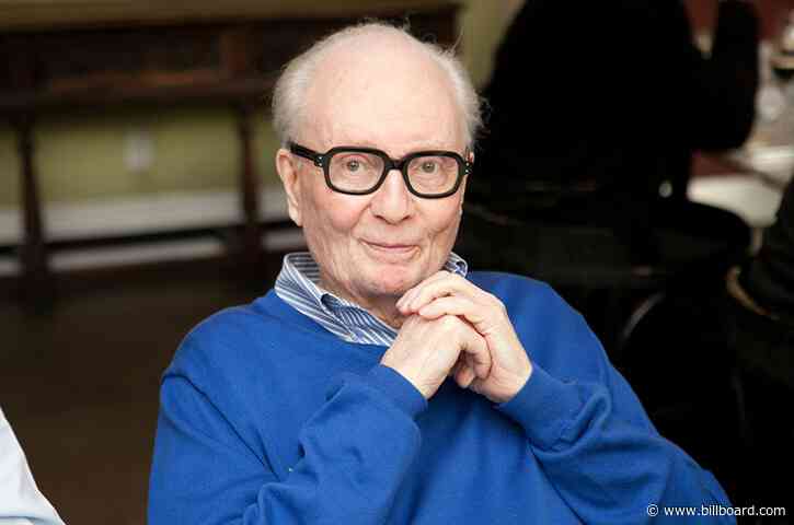 Allan Slaight, Philanthropist Who Built a Radio Empire in Canada, Dies at 90