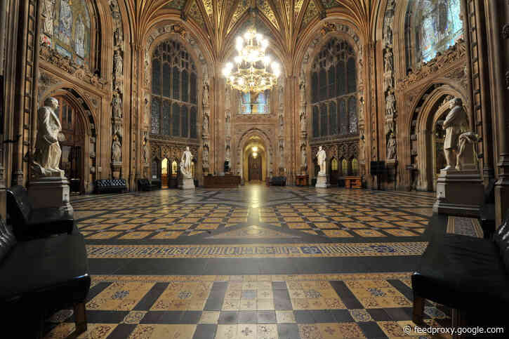 Free tours of Parliament