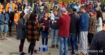 Silent vigil held for slain Hinton mother, toddler outside Alberta courthouse: ‘We need change’