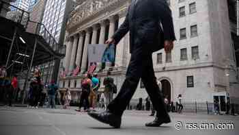 Wall Street's attempt at a rebound falls flat