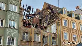 Polizei: E-Scooter-Akku löste wohl Brand in Augsburg aus - BR24