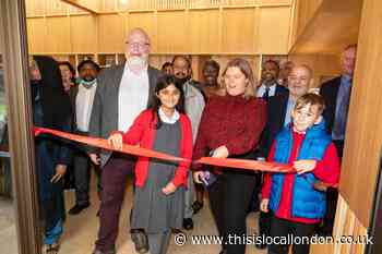 Lea Bridge library extension opens to public