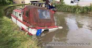 Fire crews called to partly-sunken canal boat in Coventry - Coventry Live