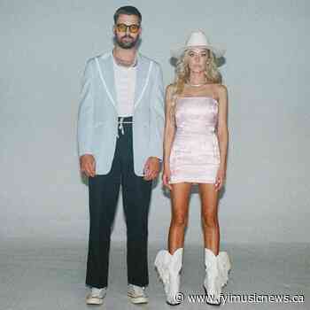 Virginia To Vegas ft MacKenzie Porter - this sucks - FYI Music News